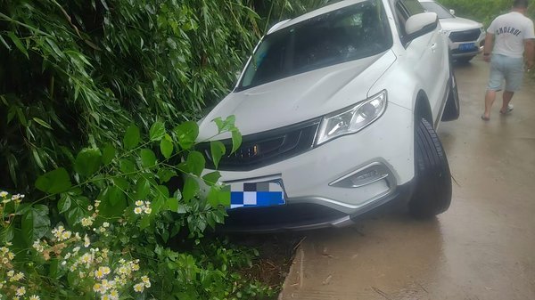 泥地脱困 · 合肥野外道路