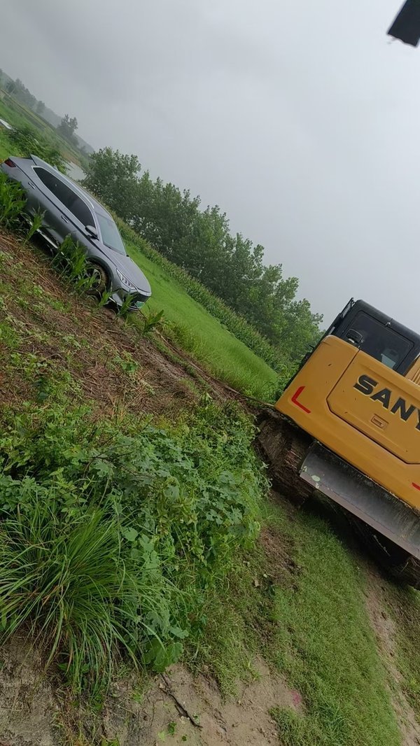 困境救援 · 深圳野外泥地