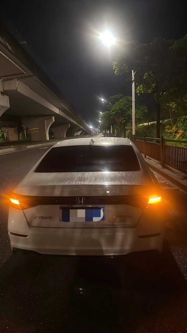 换备胎 · 北京夜间救援